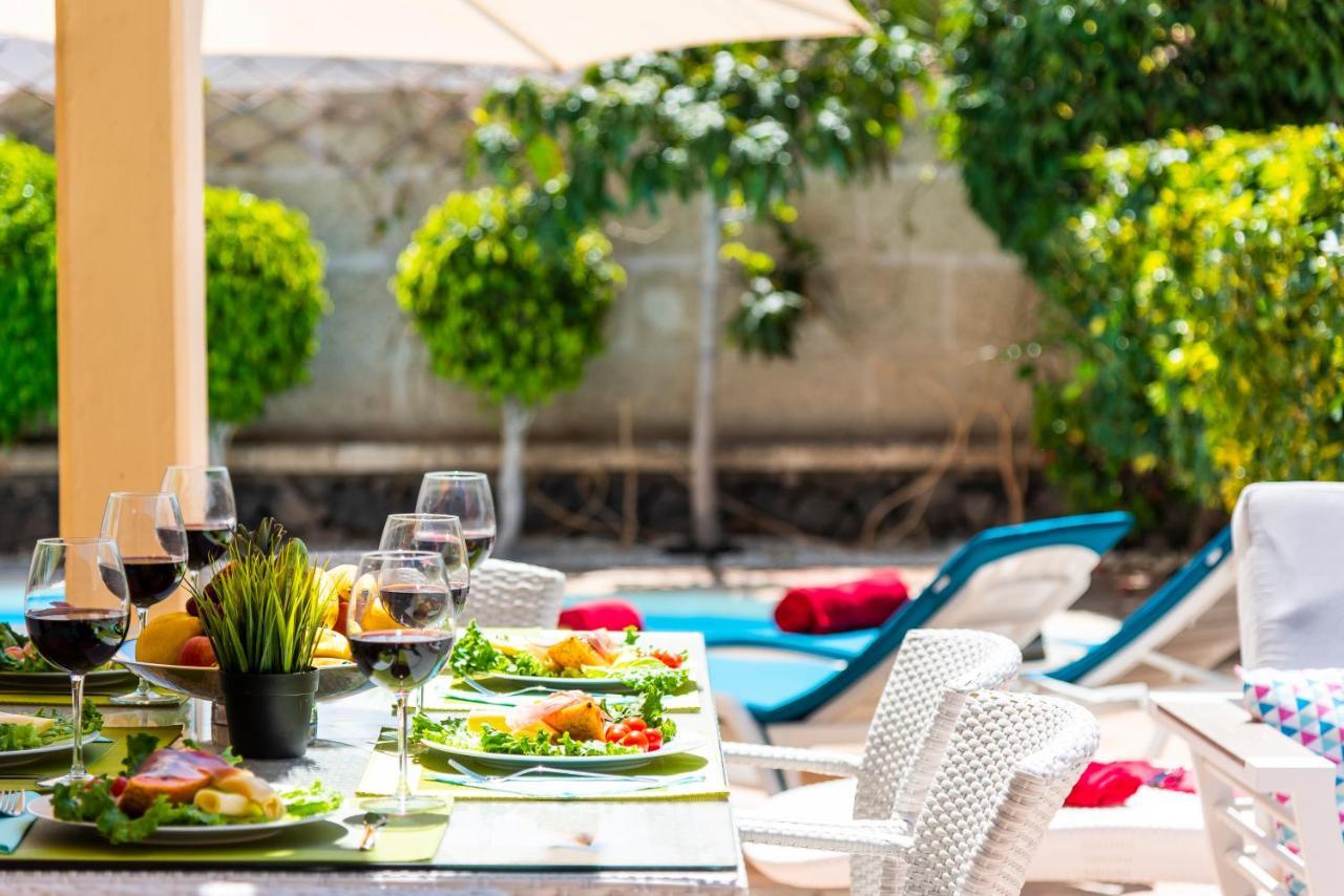 Beautiful Villa Anna With Heated Pool Costa Adeje  Extérieur photo